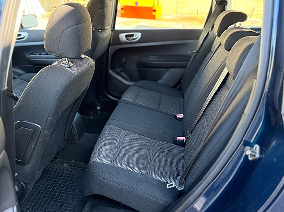 Peugeot 307 11 of 11