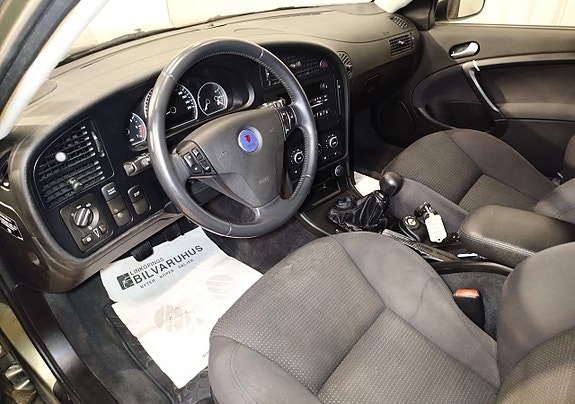 Saab 9-5 13 of 27