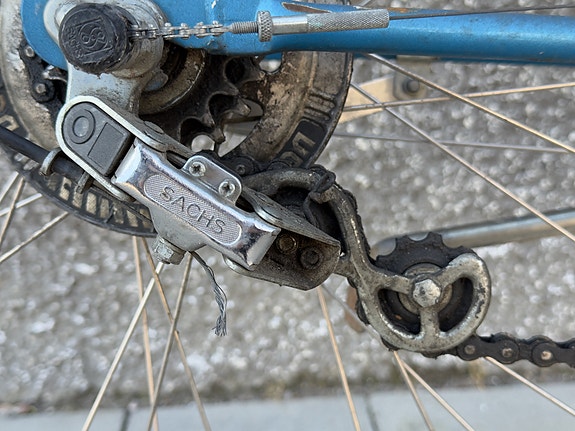 Product image 7 of 8