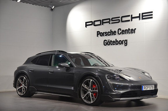 Porsche Taycan Cross Turismo