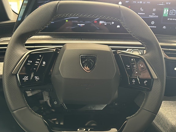 Peugeot 3008 16 of 18