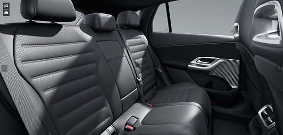Mercedes-Benz GLC400 13 of 16