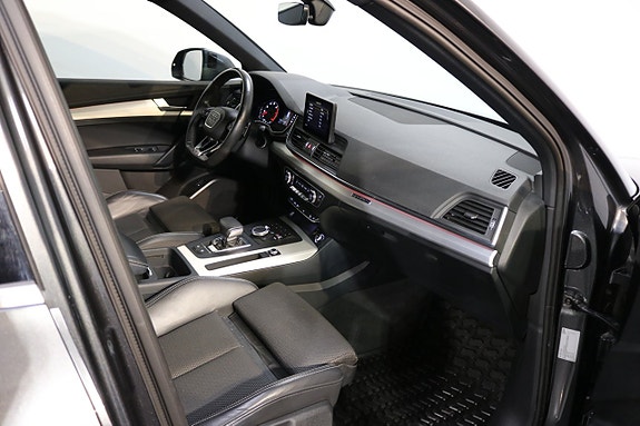 Audi Q5 15 of 27