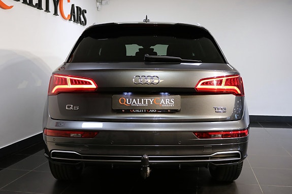Audi Q5 6 of 27