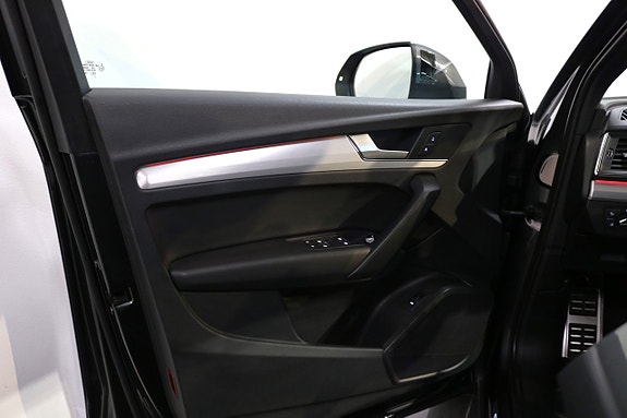 Audi Q5 8 of 27