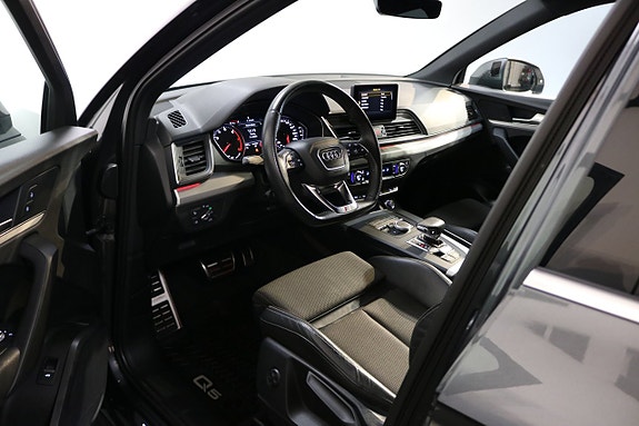 Audi Q5 7 of 27