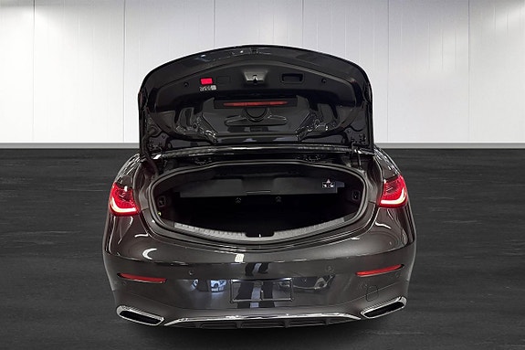 Mercedes-Benz CLE200 13 of 20