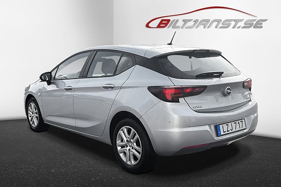 Opel Astra 3 of 5