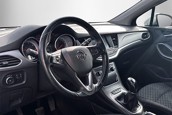 Opel Astra 4 of 5