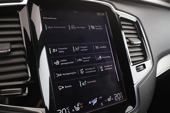 Volvo XC90 21 of 30