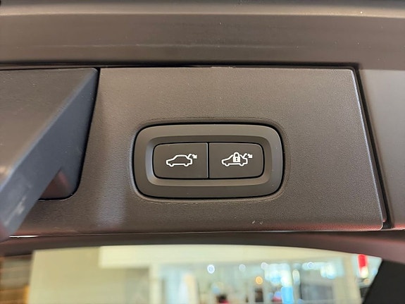 Volvo V90 11 of 16