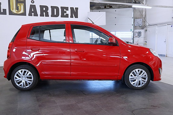 Kia Picanto 5 of 15