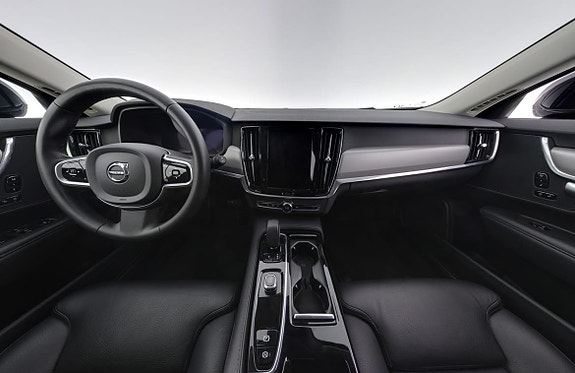 Volvo V90 7 of 27