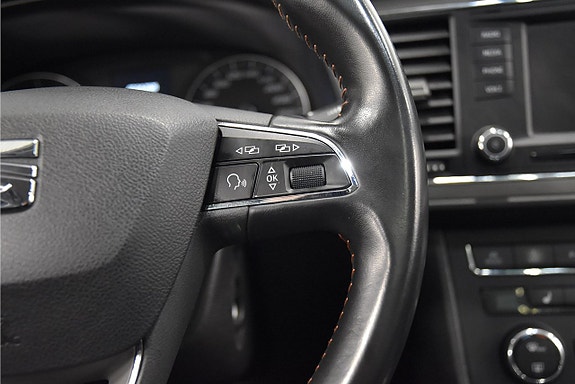 Seat Leon 12 of 19