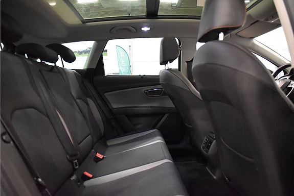 Seat Leon 10 of 19