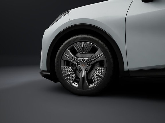 Cupra Raval 3 of 5