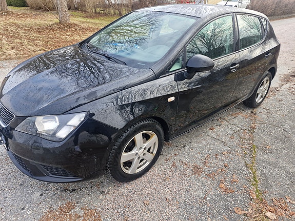 Seat Ibiza 4 of 18