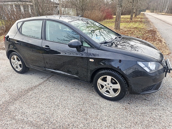 Seat Ibiza 2 of 18