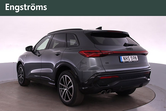 Audi Q5 3 of 5
