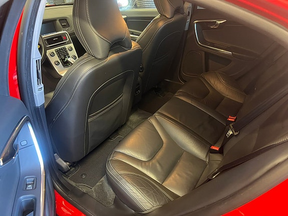 Volvo S60 6 of 11