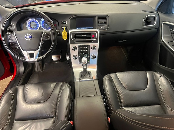 Volvo S60 11 of 11
