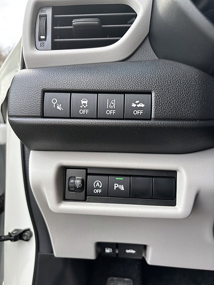 Suzuki Swift 14 of 19
