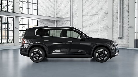 Mercedes-Benz GLB350 2 of 7