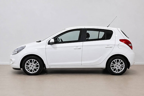 Hyundai i20 4 of 5