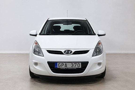 Hyundai i20 3 of 5