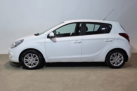Hyundai i20 4 of 5