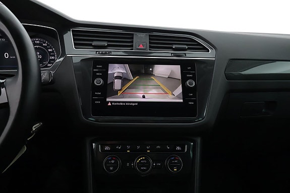 Volkswagen Tiguan 13 of 17