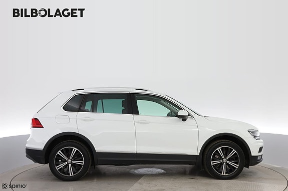 Volkswagen Tiguan 5 of 17
