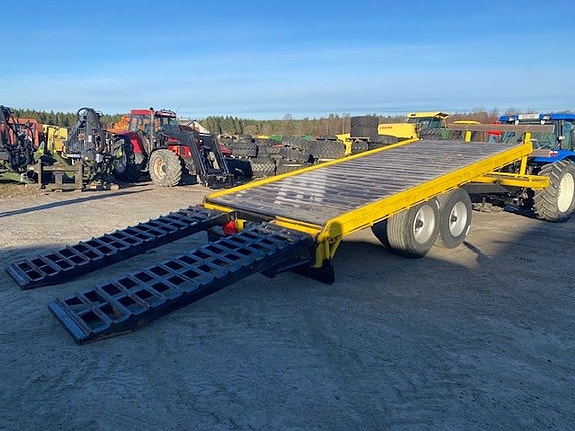 Maskintrailer/Balvagn