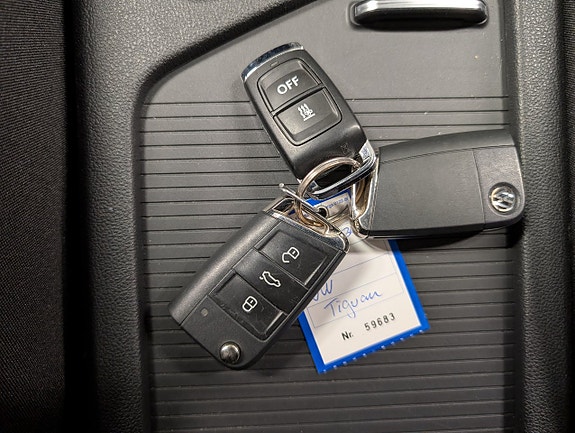 Volkswagen Tiguan 19 of 23