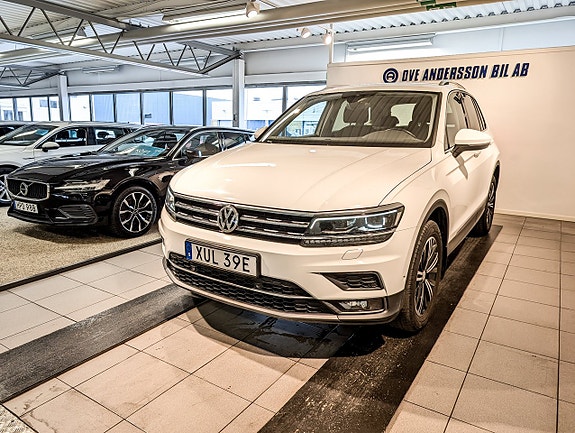 Volkswagen Tiguan 2 of 23