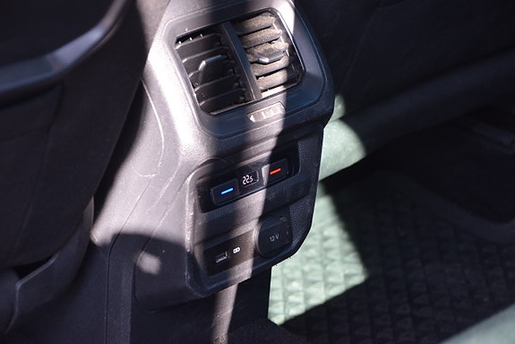Volkswagen Tiguan 8 of 26