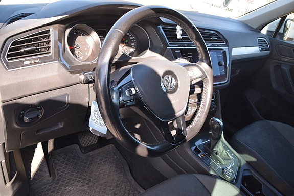Volkswagen Tiguan 20 of 26