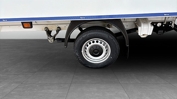 Volkswagen Crafter 6 of 12