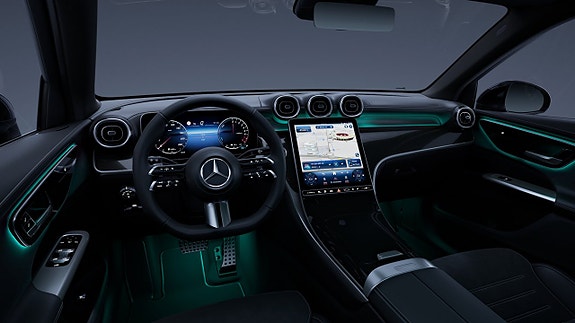 Mercedes-Benz GLC300 e 10 of 16