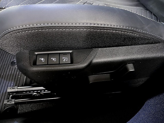Peugeot 2008 5 of 5