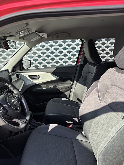 Suzuki Swift 8 of 19