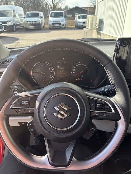 Suzuki Swift 10 of 19