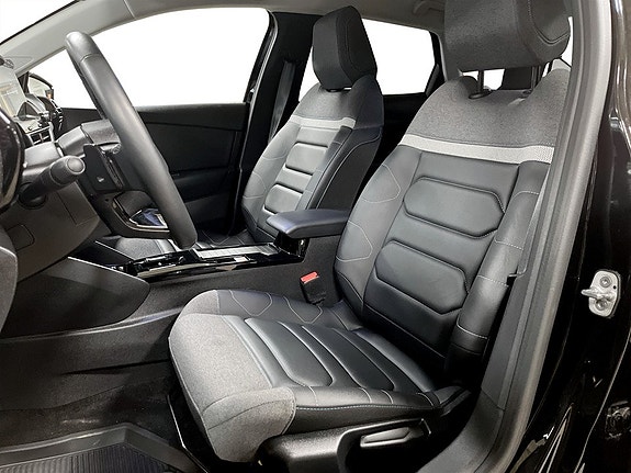 Citroen C4 X 4 of 5