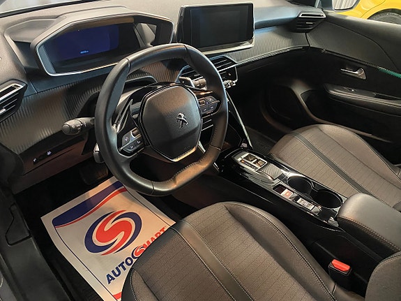Peugeot 208 12 of 20