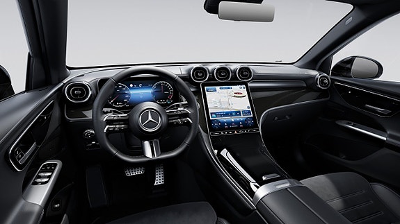 Mercedes-Benz GLC300 e 9 of 16