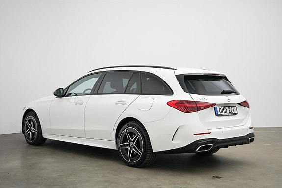 Mercedes-Benz C300 5 of 5