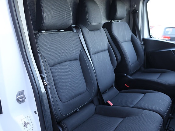 Renault Trafic 19 of 20