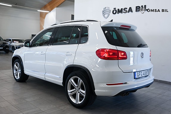 Volkswagen Tiguan 5 of 5