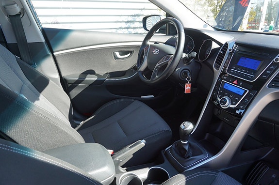 Hyundai i30 23 of 27