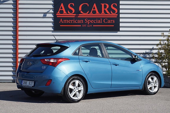 Hyundai i30 5 of 5